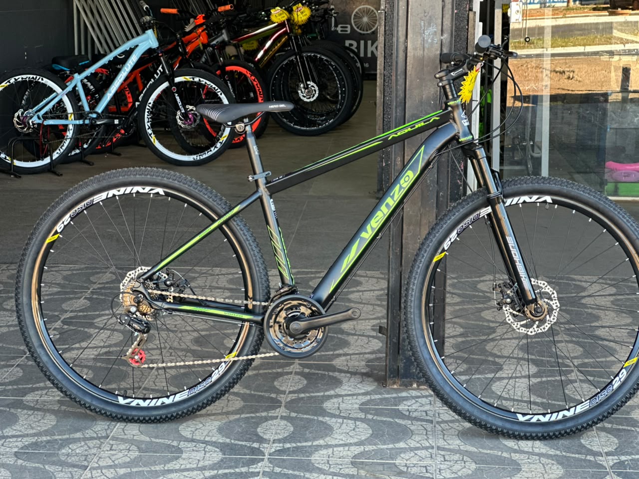 Bike Venzo na cor verde